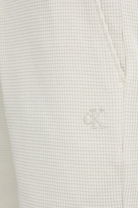 Шорти Calvin Klein Jeans J30J327247 бежевий