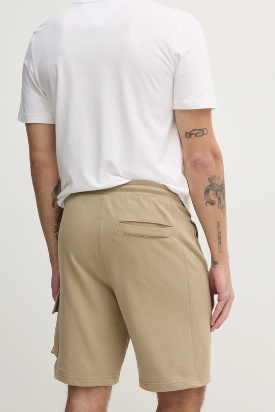 Odzież Calvin Klein Jeans szorty bawełniane J30J327284 zielony