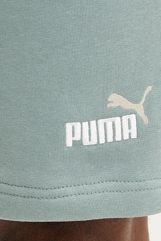 Puma pantaloncini 684715 verde