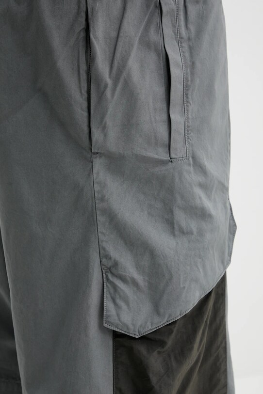A-COLD-WALL* pantaloni scurti din bumbac gri ACWMB320