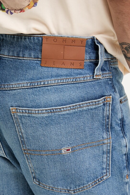 Tommy Jeans pantaloni scurți jeans albastru DM0DM20961