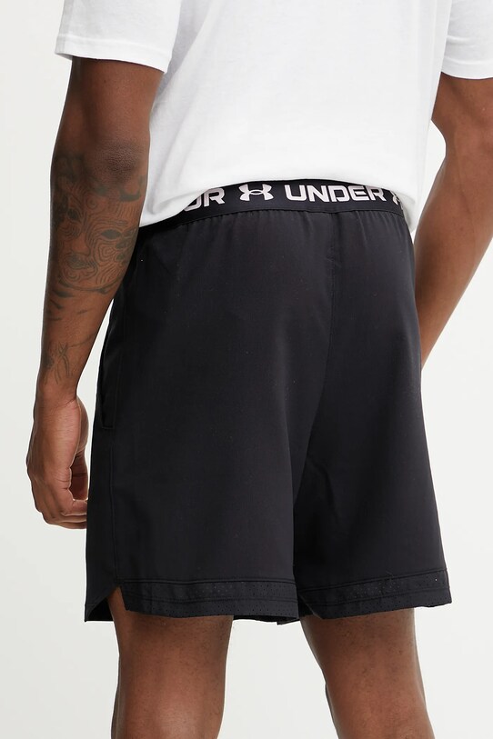 Ρούχα Σορτς προπόνησης Under Armour 1373718. μαύρο