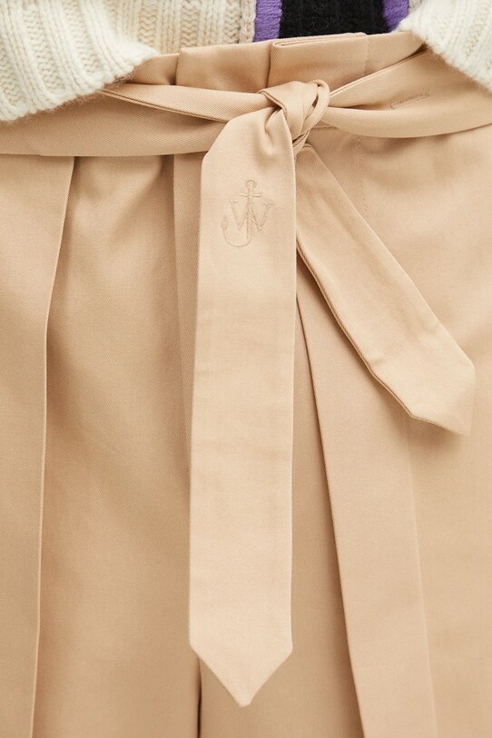 JW Anderson szorty bawełniane Folded Front Pleat beżowy SR0107.PG1713.132
