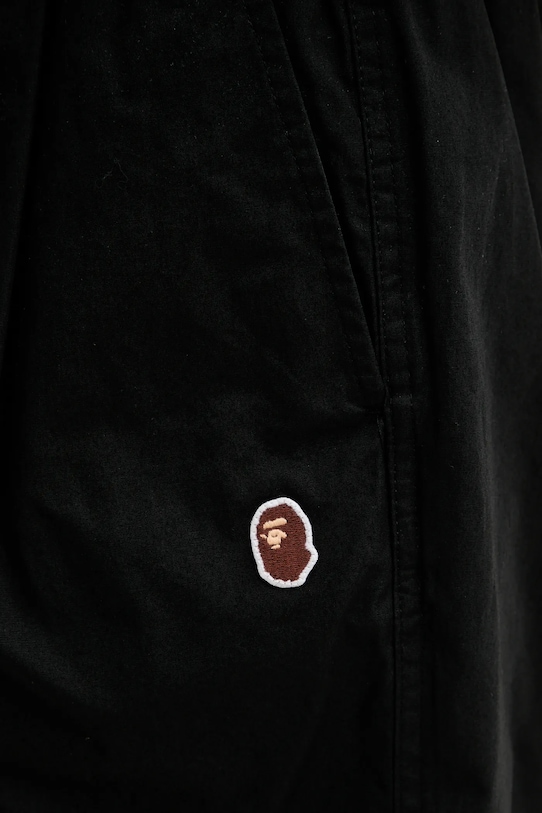 A Bathing Ape szorty bawełniane One Point Ctn Twill Relaxed Fit czarny 1L30153301