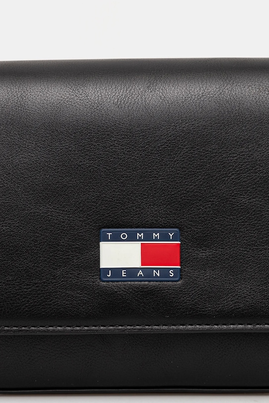 Kabelka Tommy Jeans černá AW0AW16968