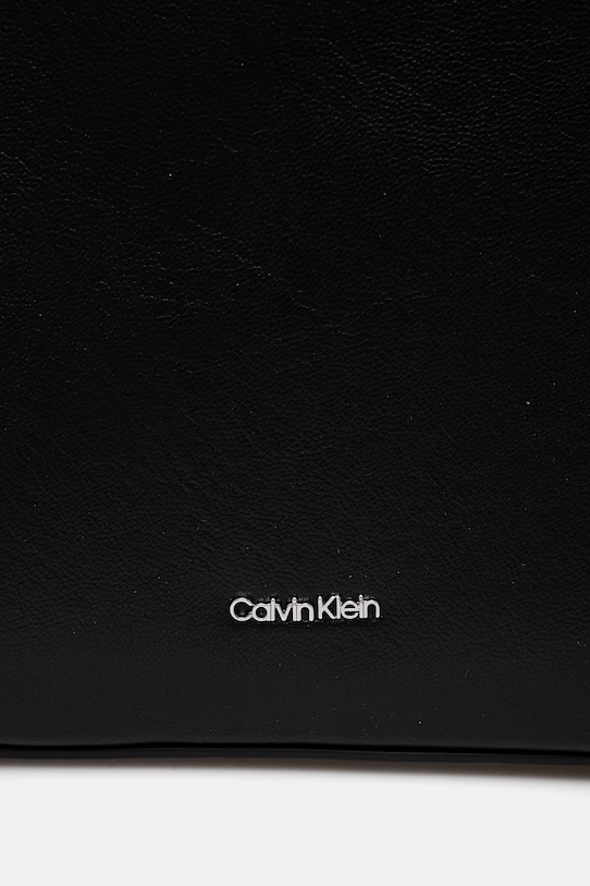 Kabelka Calvin Klein černá K60K612766