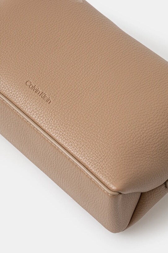 Сумочка Calvin Klein коричневый K60K612788