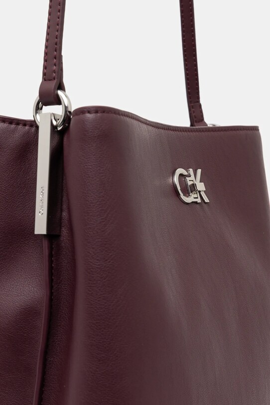Kabelka Calvin Klein burgundské K60K612803