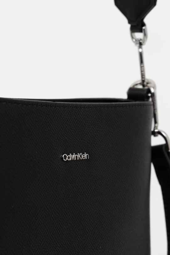 Чанта Calvin Klein черен K60K613129