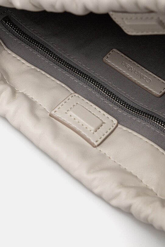 Сумочка Calvin Klein Jeans LV04K3060G