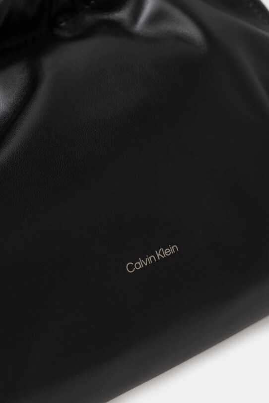 Calvin Klein Jeans poseta negru LV04K3060G