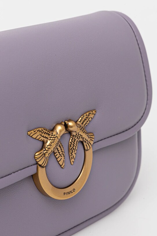 Кожаная сумочка Pinko фиолетовой 104297.A26L