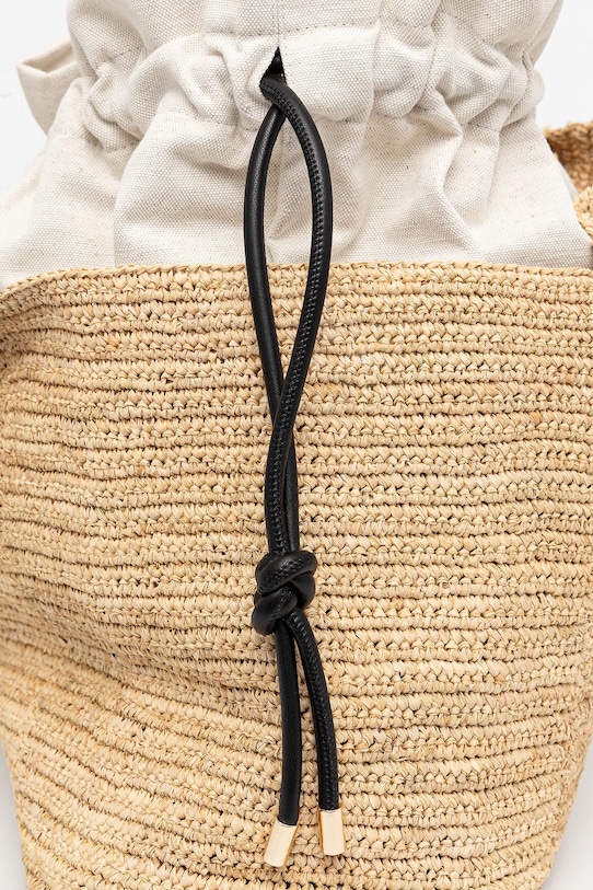 Liviana Conti poseta bej A5SA87