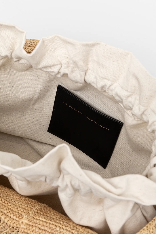 Liviana Conti poseta A5SA87 bej