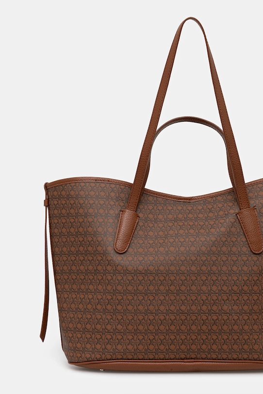 Accesorii Coccinelle geantă E1.SSF.11.04.01 maro