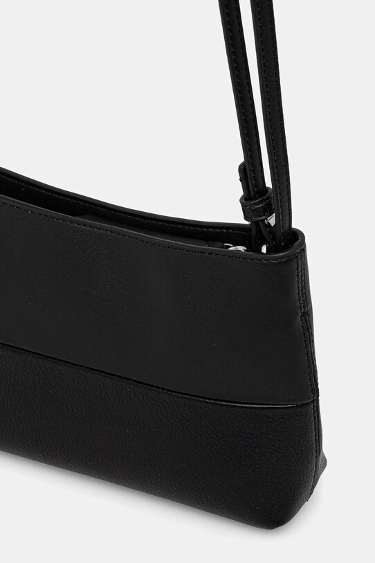 Doplňky Kabelka Calvin Klein K60K613009 černá