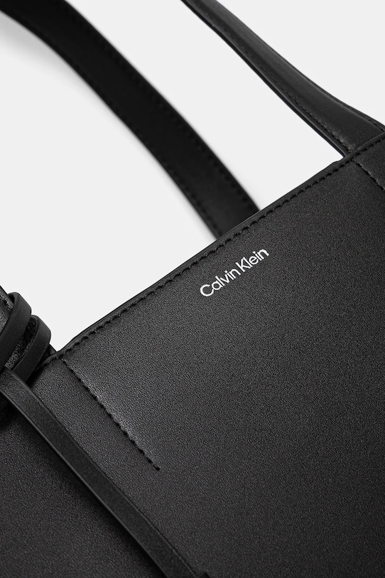 Τσάντα Calvin Klein μαύρο K60K613011