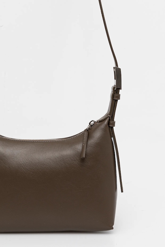 Αξεσουάρ Τσάντα Calvin Klein K60K613028 καφέ