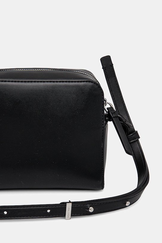 Аксесуари Сумочка Calvin Klein K60K613108 чорний