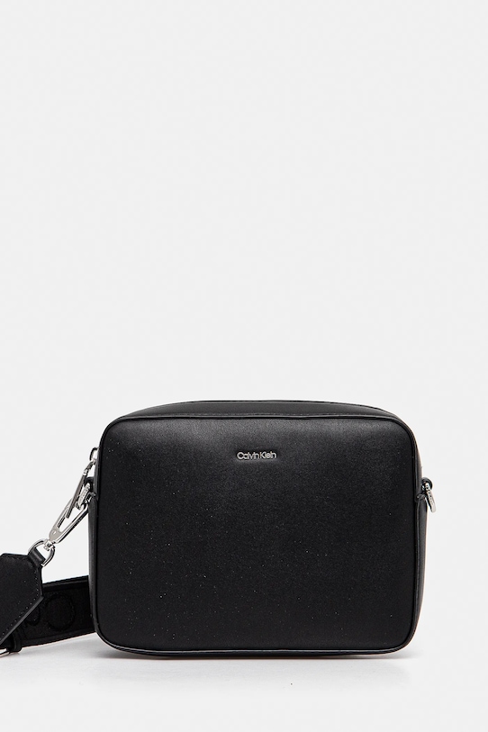 Calvin Klein torebka nie mieści A4 czarny K60K613145