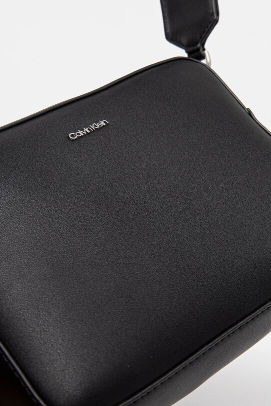Calvin Klein poseta negru K60K613145