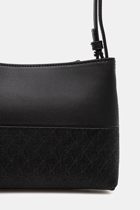 Сумочка Calvin Klein чорний K60K613170
