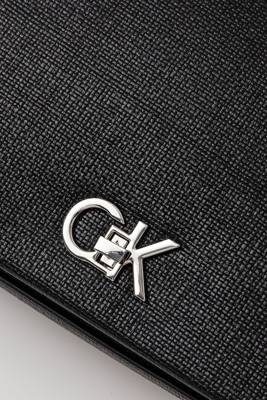 Kabelka Calvin Klein čierna K60K613177