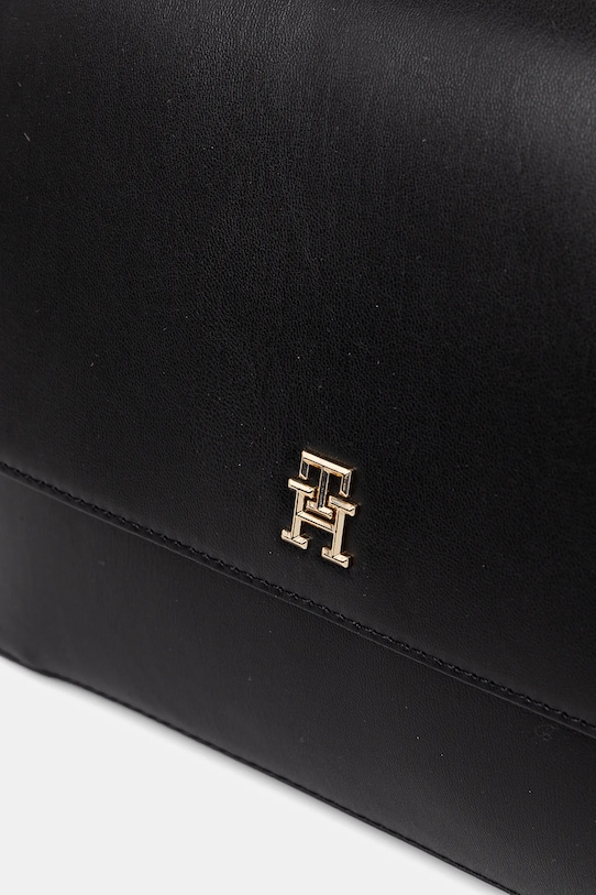 Τσάντα Tommy Hilfiger μαύρο AW0AW16815