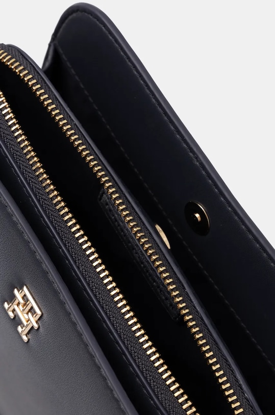 Kabelka Tommy Hilfiger AW0AW17229 námořnická modř