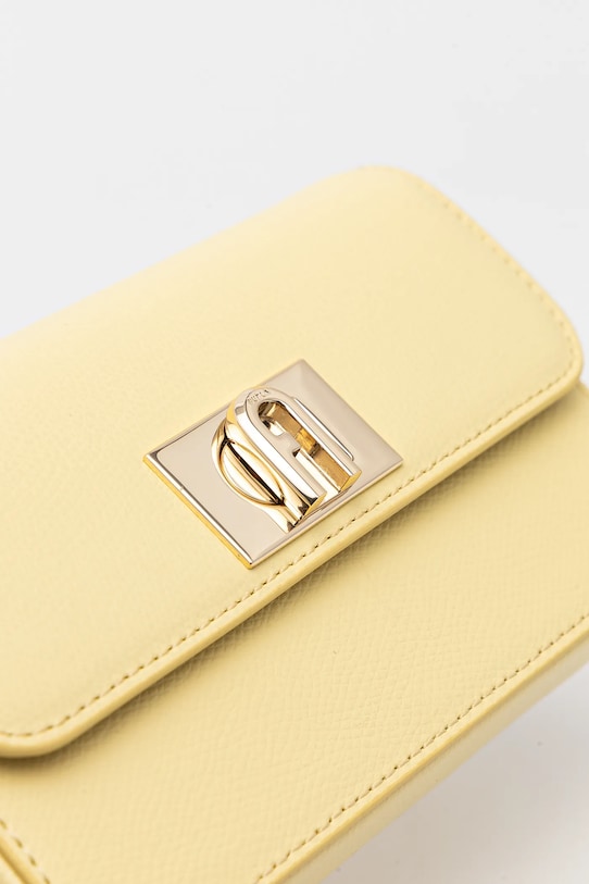 Кожаная сумочка Furla жёлтый WE00265.ARE000.3684S