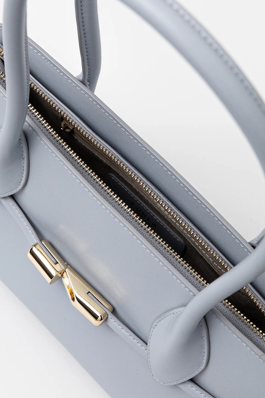 Δερμάτινη τσάντα Furla μπλε WB01505.BX3104.55000