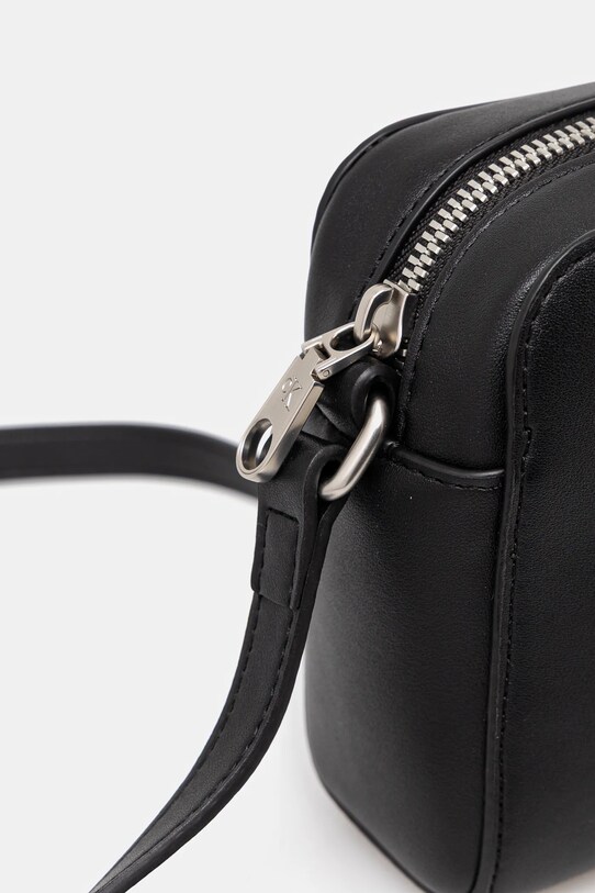 Чанта Calvin Klein Jeans черен LV04K3036G