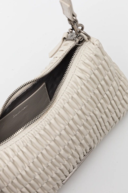 Сумочка Calvin Klein Jeans LV04K3088G бежевий