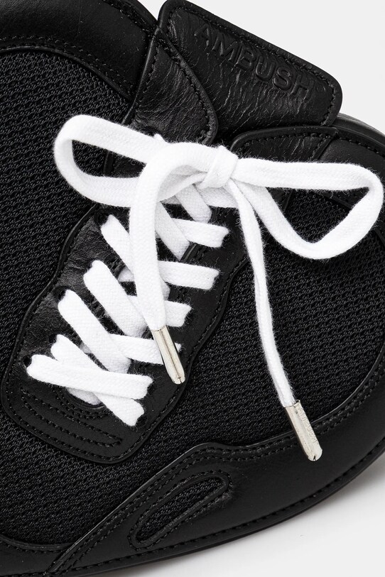 AMBUSH geantă de piele Strapped Heart Shoulder Bag negru 12115063