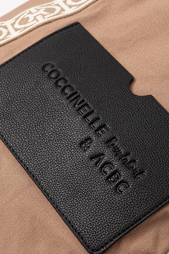 Coccinelle pamut táska C-BOUNCE CANVAS zöld SXG.11.01.01