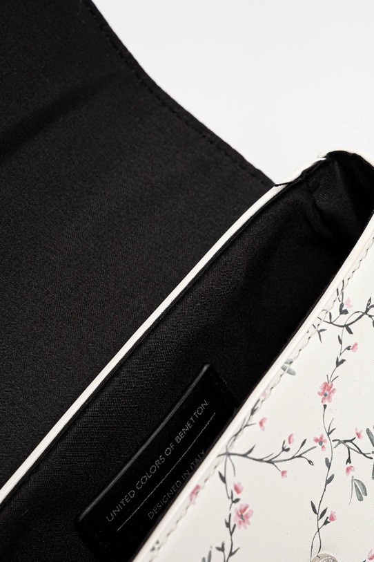 Kabelka United Colors of Benetton 642LCY024.G.Seasonal biela