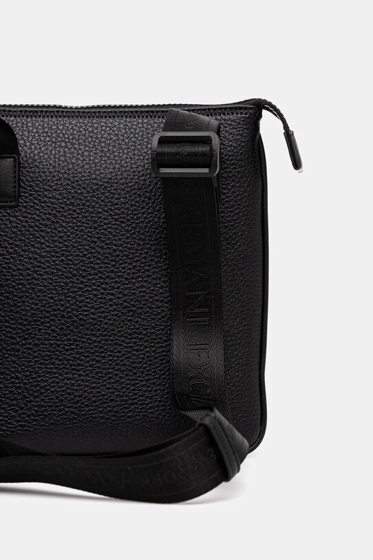 Ledvinka Armani Exchange černá XM000155.AF11931