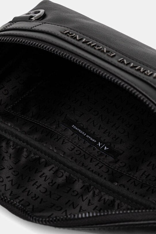 Armani Exchange övtáska XM000254.AF11925 fekete