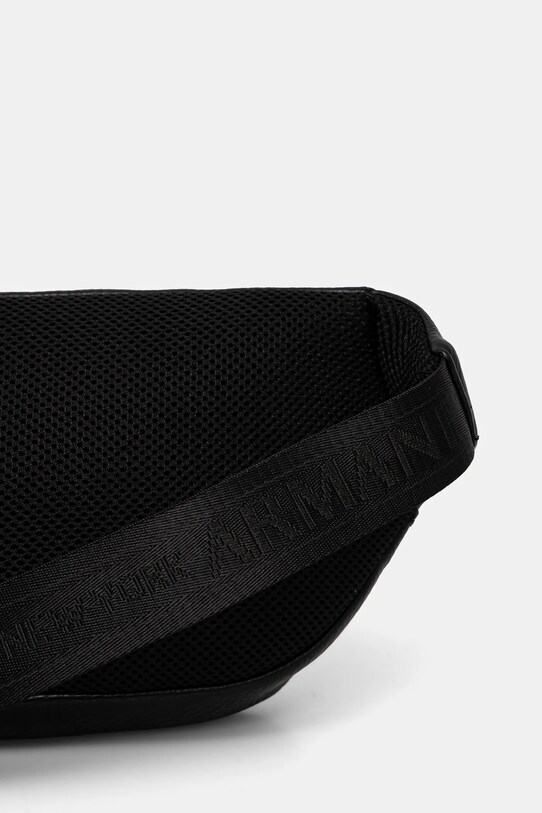 Doplnky Ľadvinka Armani Exchange XM000153.AF11931 čierna