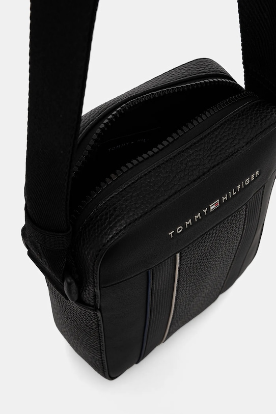 Σακίδιο Tommy Hilfiger AM0AM13300 μαύρο