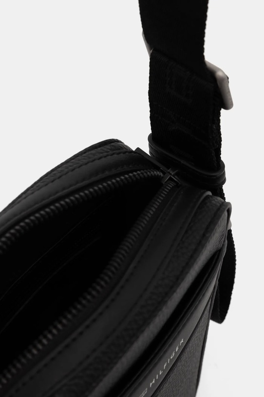 Σακίδιο Tommy Hilfiger AM0AM13303 μαύρο