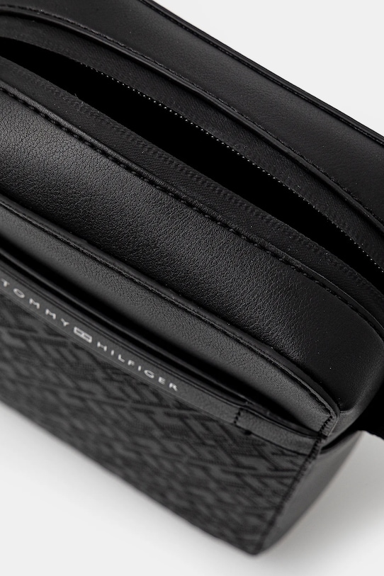 Σακίδιο Tommy Hilfiger AM0AM13307 μαύρο