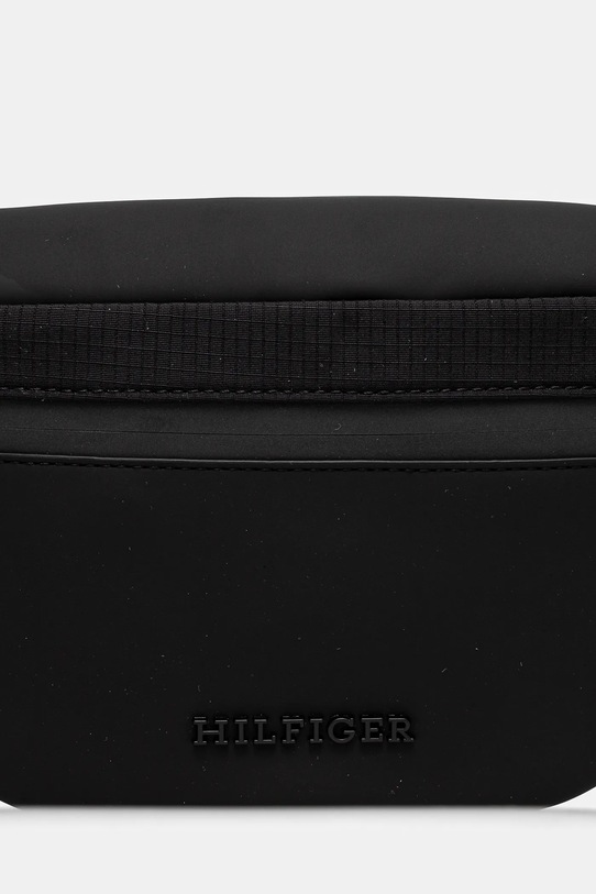 Чанта за кръст Tommy Hilfiger черен AM0AM13310