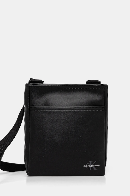 Malá taška Calvin Klein Jeans imitácia kože čierna K50K513032