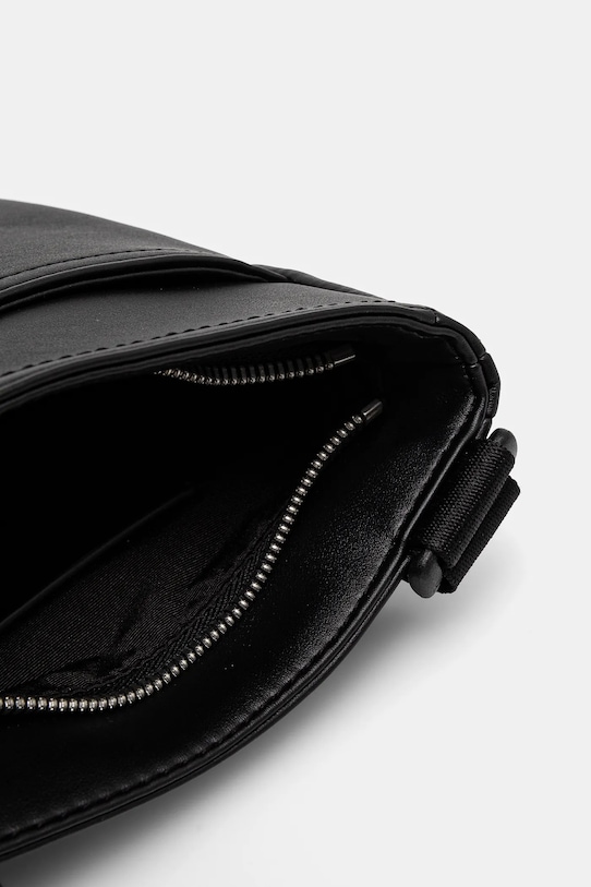 Malá taška Calvin Klein Jeans K50K513032 čierna