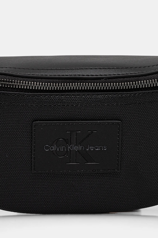 Ľadvinka Calvin Klein Jeans čierna K50K512998