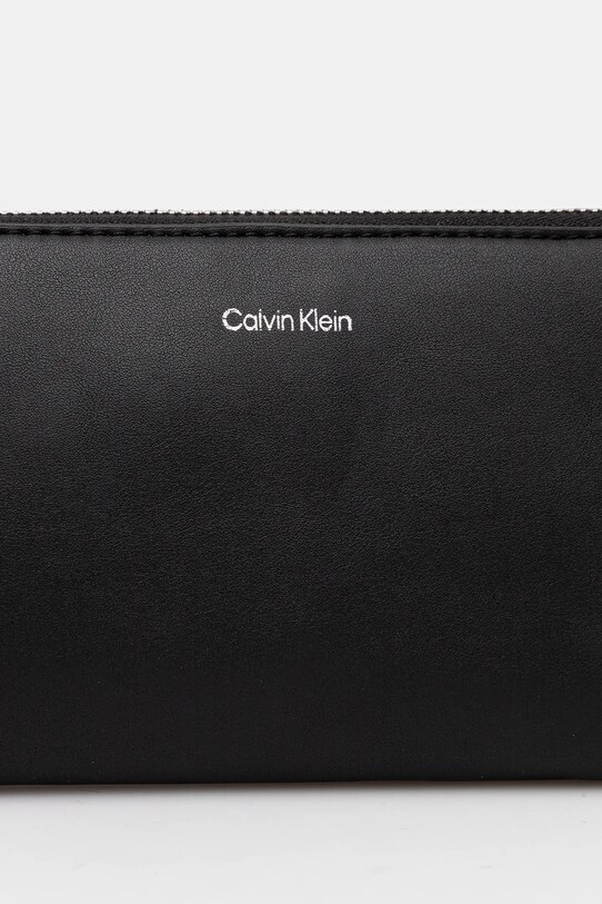 Ľadvinka Calvin Klein čierna K50K512785