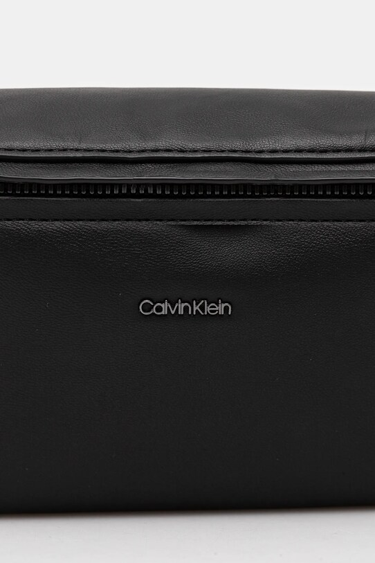 Ľadvinka Calvin Klein čierna K50K512788