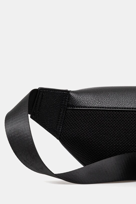 Аксесуари Сумка на пояс Armani Exchange XM000848.AF12134 чорний