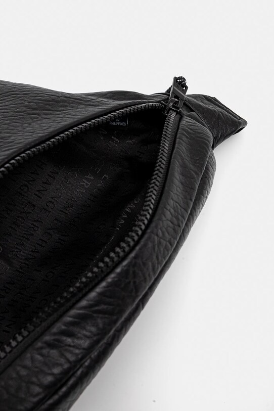 Ledvinka Armani Exchange černá XM000853.AF12967